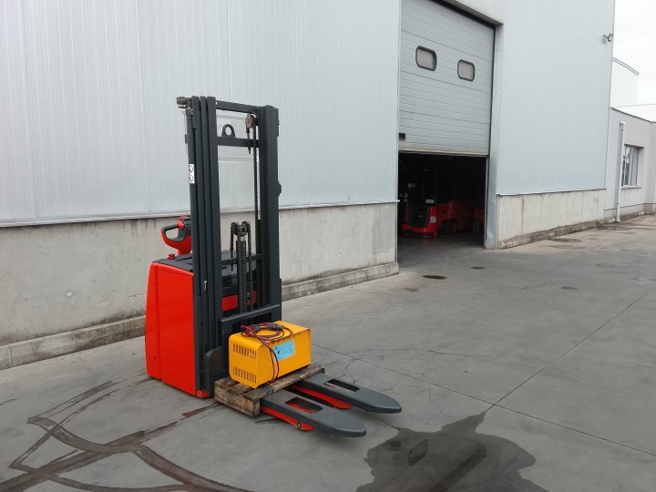 Linde L14 Triplex цена € - 1254492434 Linde L14 Triplex цена € - 1254492434