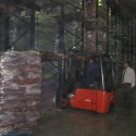 Дoставени са 2 електрокара Линде на фирма Еурофрио 